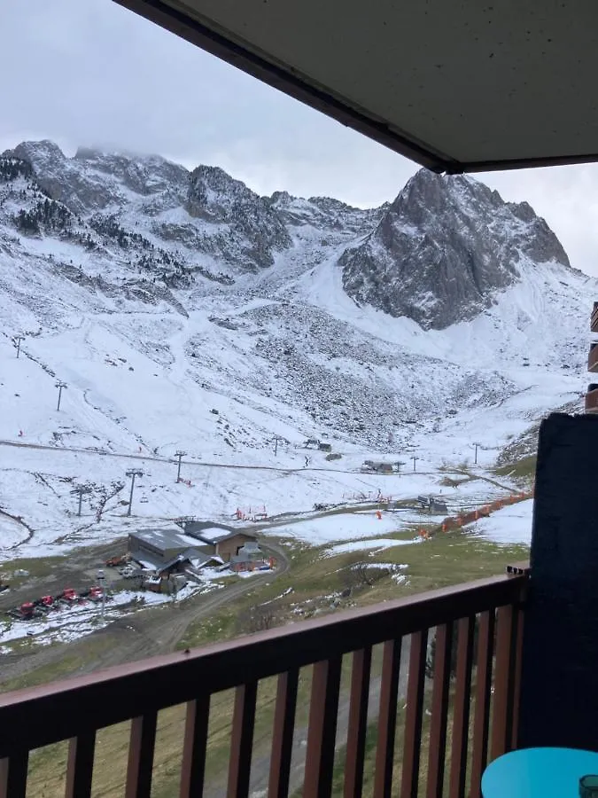 Studio mongie aux pieds des pistes avec balcon La Mongie Appartement