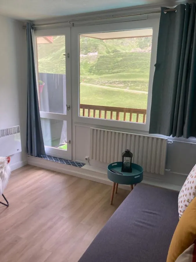 Studio Mongie Aux Pieds Des Pistes Avec Balcon La Mongie